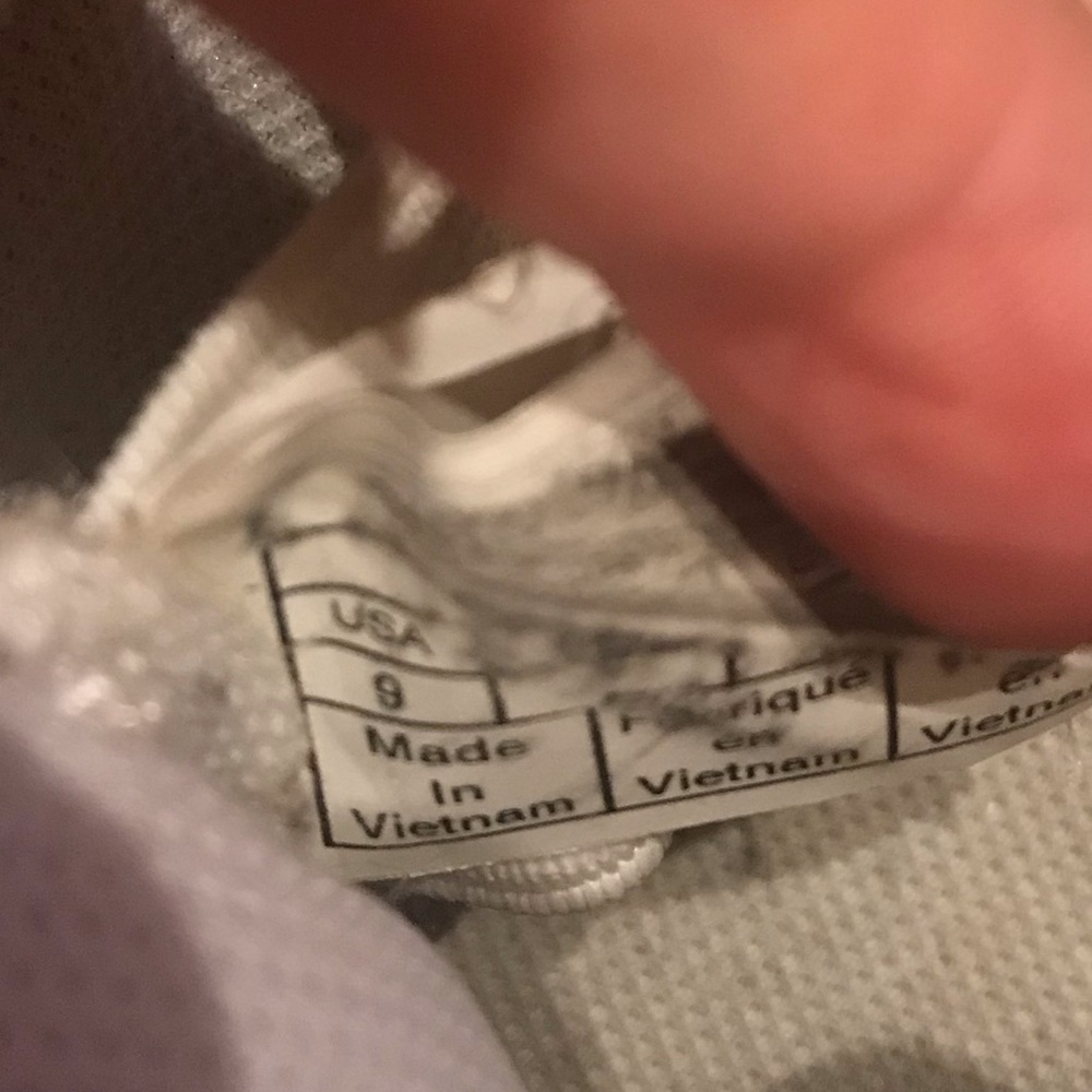 Ugg  sneakers​ - Picture 4 of 9